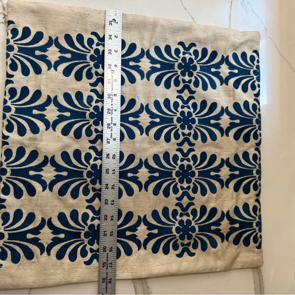Crate & Barrel throw pillow cover